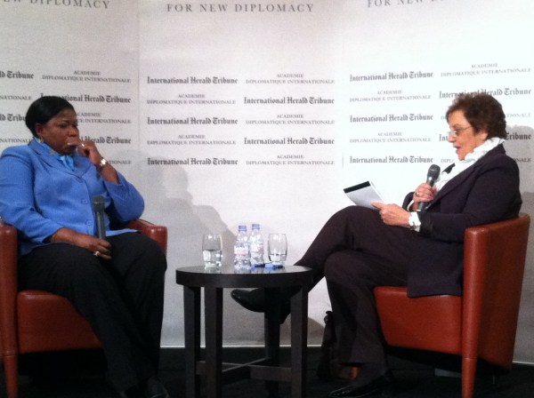 Fatou Bensouda and Marlise Simmons during a conversation engagement presented by the Forum for New Diplomacy, in Paris. [Photo: LP].